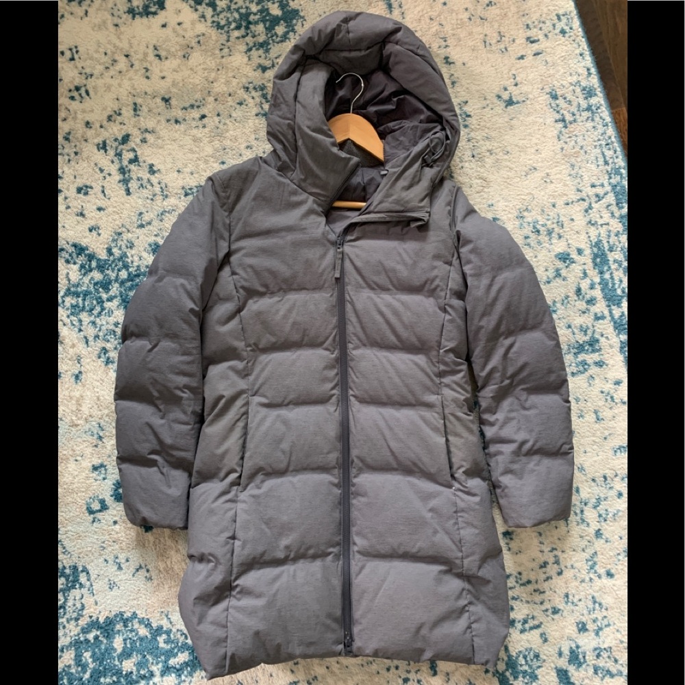 Uniqlo Seamless Down Short Coat